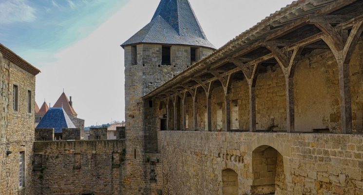 Château-Carcassonne-cour-Midi@C.Jeanjean-CMN
