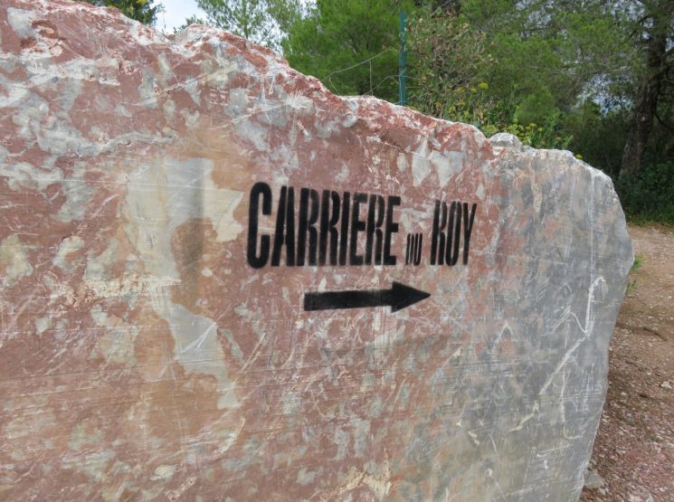 LE SENITIER DU MARBRE- carriere du roy-caunes-credit grand carcassonne tourisme
