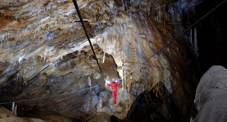 accro-grotte-Gouffre-de-Cabrespine-credit-SETSN-Michel-Randa—13-