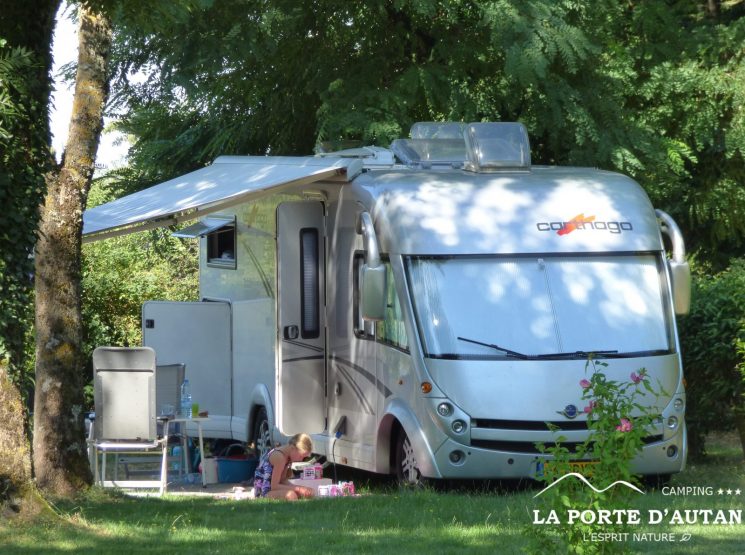 emplacement mobil home – Saissac – Camping Porte Autan